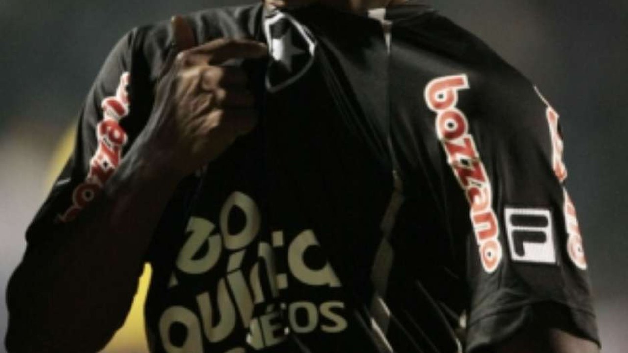 Preso por estupro, ex-Botafogo deixa cadeia após 69 dias