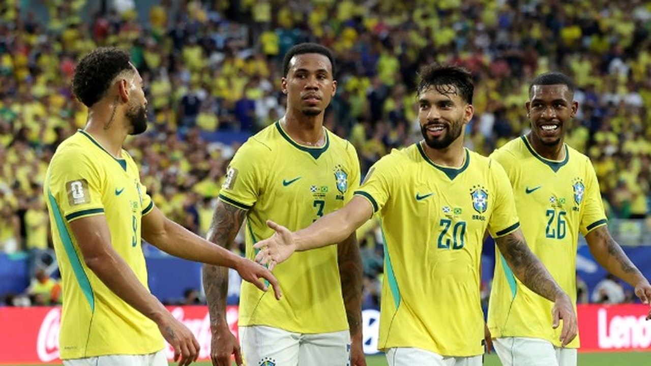 Brasil evolui com novo esquema de Ancelotti e vence a Austrália em jogo de seis gols