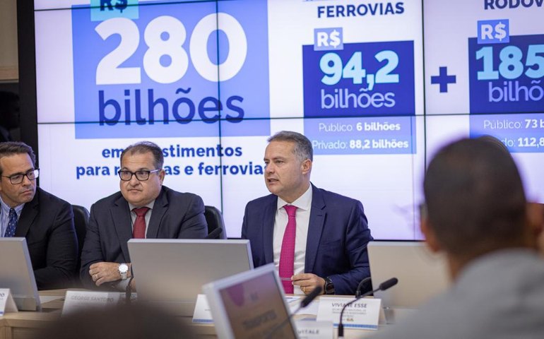 Obras de rodovias e ferrovias do novo PAC têm recursos e cronograma físico-financeiro garantidos, diz Renan Filho