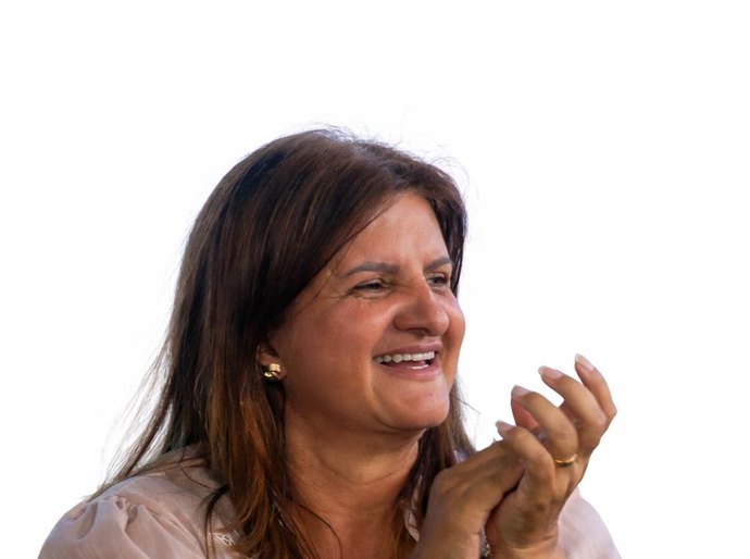 Pesquisa aponta aprovação de 91,6% da gestão da prefeita Ziane Costa em Delmiro