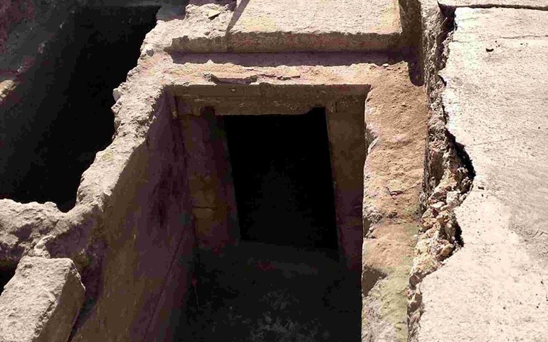 Desenterrados túmulos infantis raros de 2.500 anos com cintos de bronze na Itália