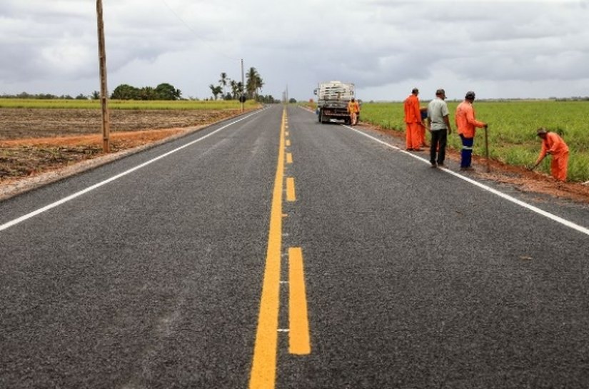Renan Filho comenta importância de rodovia, e beneficia 150 mil habitantes