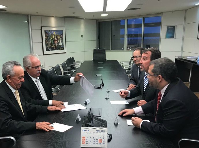 Teófilo assegura recursos para pagar mais uma parte da folha de dezembro