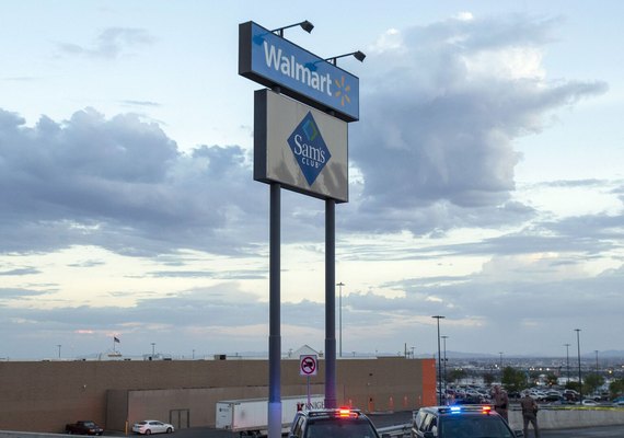 Pelo menos 11 pessoas esfaqueadas em supermercado em Michigan (VÍDEO)