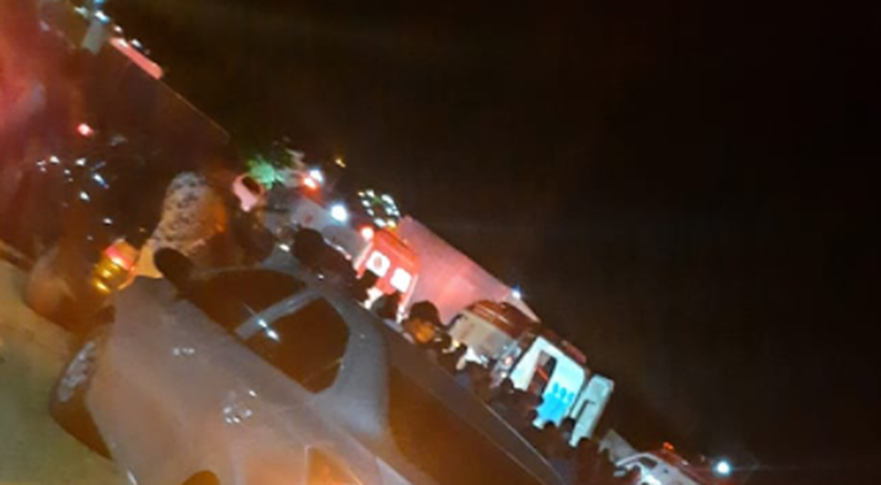 Adolescente morre e homem fica gravemente ferido após veículo capotar na BR-235 em Areia Branca
