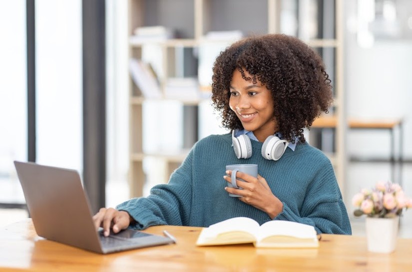 Parceria entre Senac e Salesforce leva tecnologia global à educação profissional