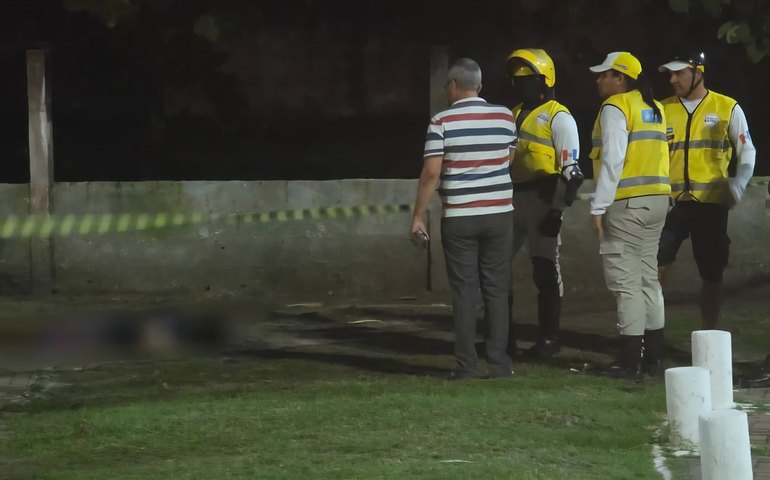 Entregador por aplicativo é morto a tiros por grupo armado em Maceió