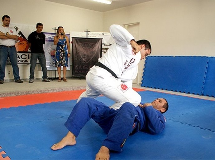 Abertas as inscrições do Curso de Defesa Pessoal para policiais civis