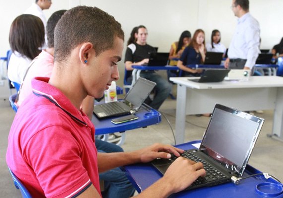 Escolas pré-selecionadas para tempo integral serão anunciadas nesta segunda