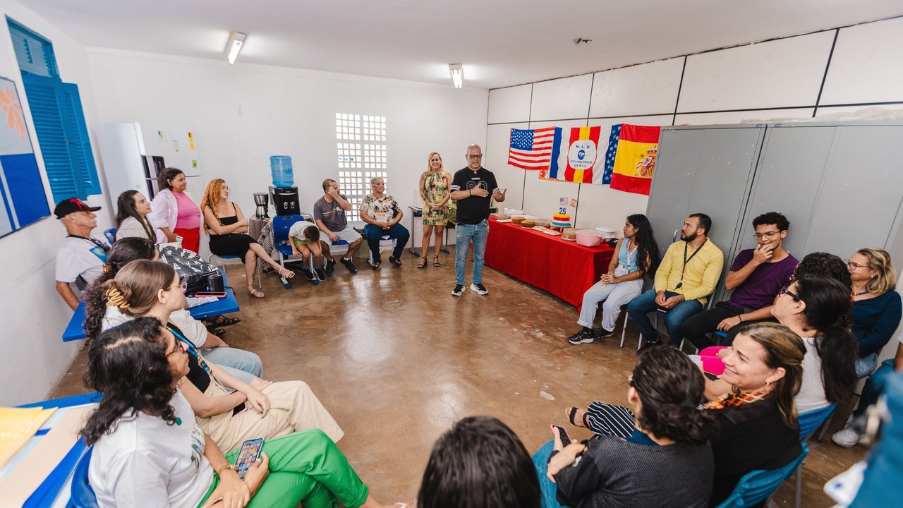 Prefeitura abre matrícula para cursos gratuitos de inglês em duas escolas de Maceió