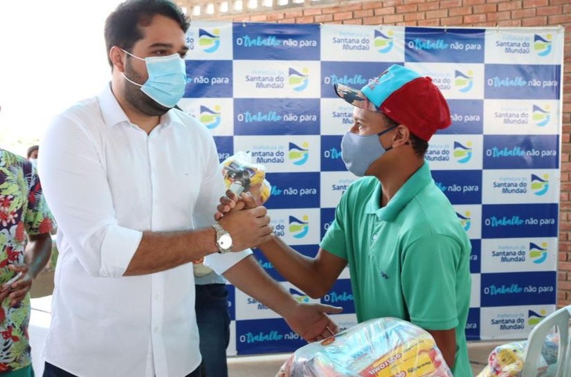 Santana do Mundaú entrega 1085 cestas às famílias em situação de extrema pobreza