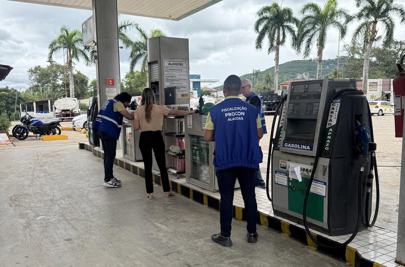 Procon-AL e Sefaz intensificam operação em postos de combustíveis do interior