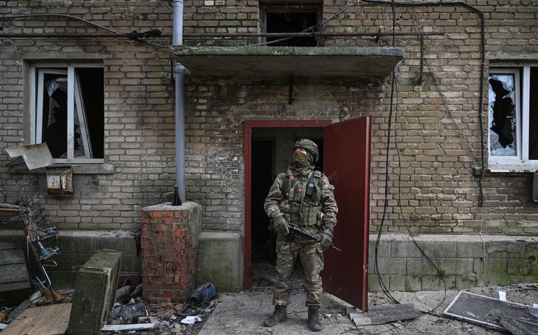 MD: Exército russo liberta povoado de Novoelizavetovka na república de Donetsk