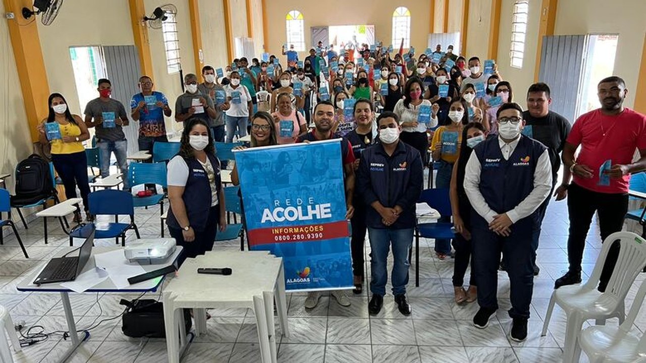 Rede Acolhe promove ações de conscientização sobre abuso de álcool e outras drogas em Arapiraca e Porto Real do Colégio