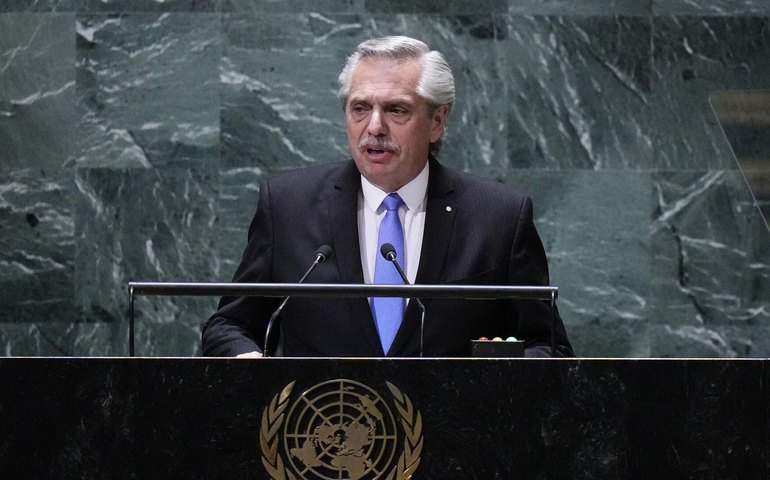 Reforma trabalhista: ex-presidente Fernández critica governo e diz que greve geral 'foi adiada por muito tempo'