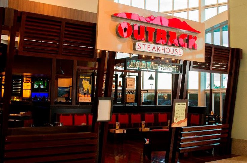 Outback aposta em novas opções e novo formato no menu infantil para encantar a criançada