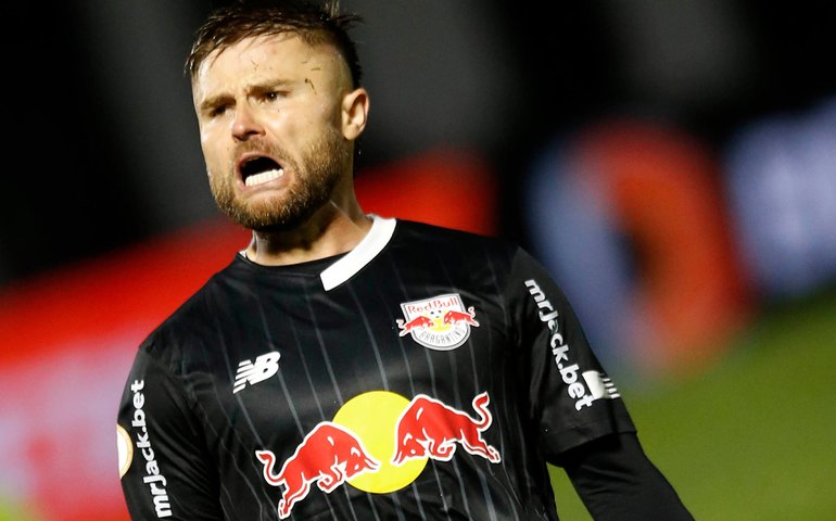 Red Bull Bragantino vira sobre reservas do Palmeiras e assume vice-liderança do Brasileirão