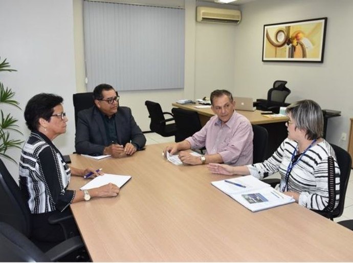 Fecomércio realiza visita técnica ao Conselho Regional de Contabilidade