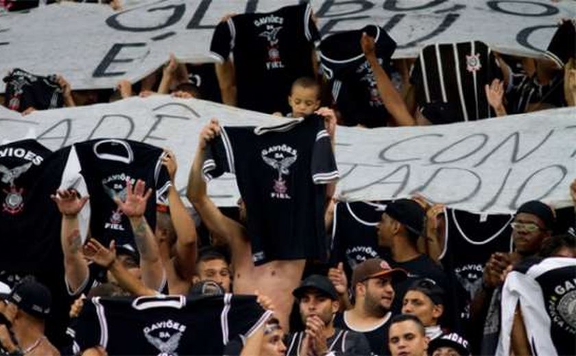 Gaviões da Fiel promete cobrança no Corinthians, mas &#8216;não ao vivo na TV&#8217;