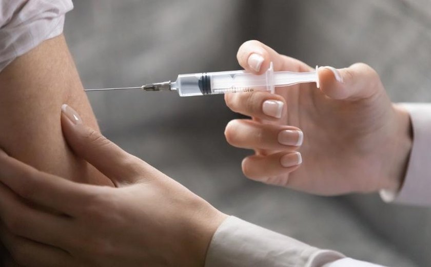'É minha melhor chance': 1ª vacina contra câncer de pele começa a ser testada em humanos; britânico é um dos escolhidos