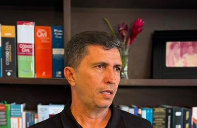 ”Água não é ração”: Wadson Regis critica inércia dos governos e defende política hídrica permanente