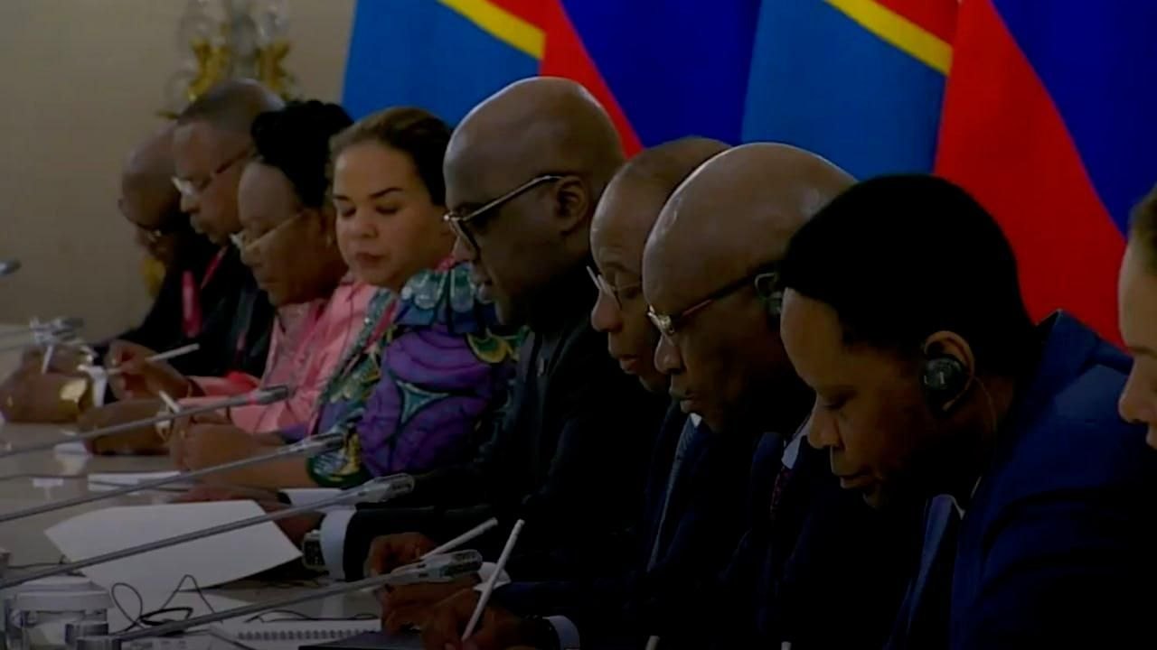 Parceria com a Rússia impulsiona o processo de neodescolonização na África, avaliam analistas