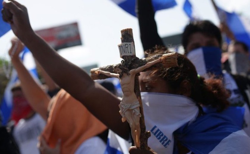 Repressão à Igreja Católica na Nicarágua causa medo entre os fiéis, no país e no exílio