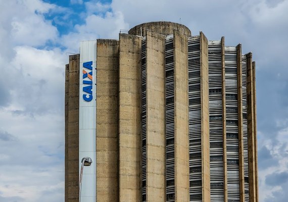 Caixa demite ex-vice-presidente por assédio sexual e moral