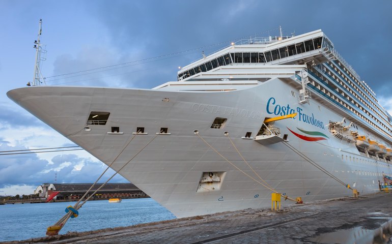 Primeiro navio da temporada 25/26 de cruzeiros chega a Alagoas