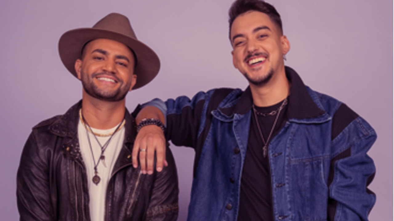 Juan Marcus e Vinícius lançam vol.1 de novo álbum