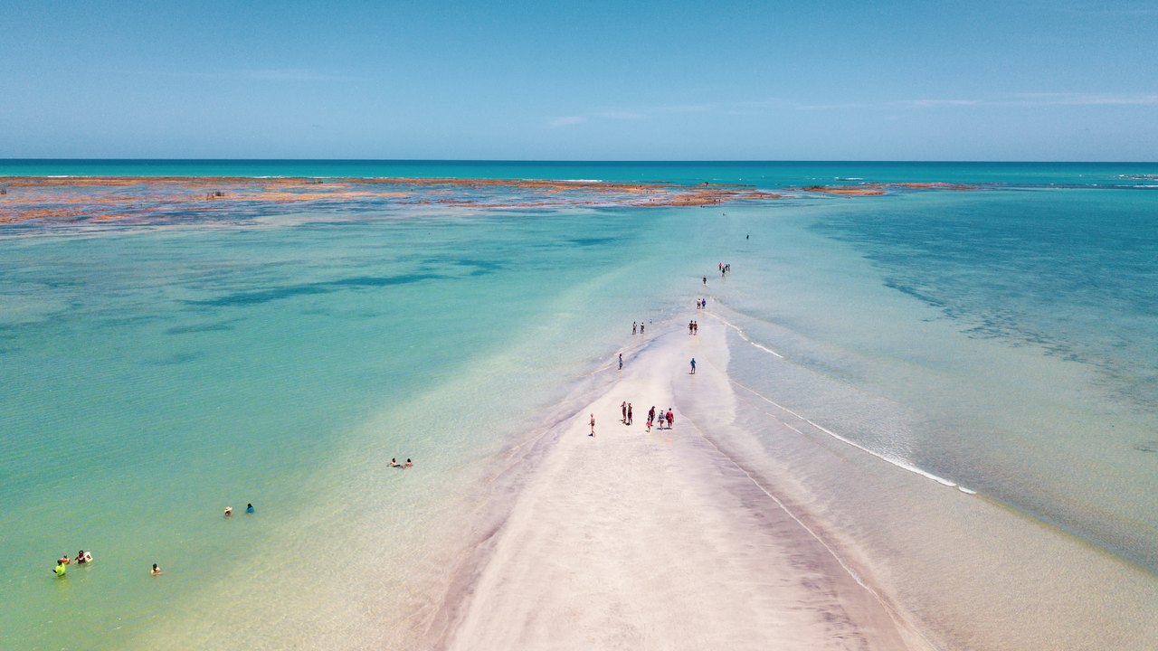 Maceió é o destino do Nordeste mais procurado por turistas estrangeiros, aponta Anuário Braztoa 2026
