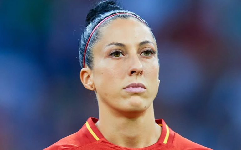 'Um beijo do chefe não deveria acontecer em nenhum ambiente', diz Jenni Hermoso