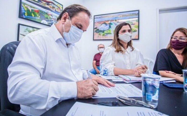 Prefeito Luciano dá posse aos novos integrantes do Conselho da Pessoa com Deficiência