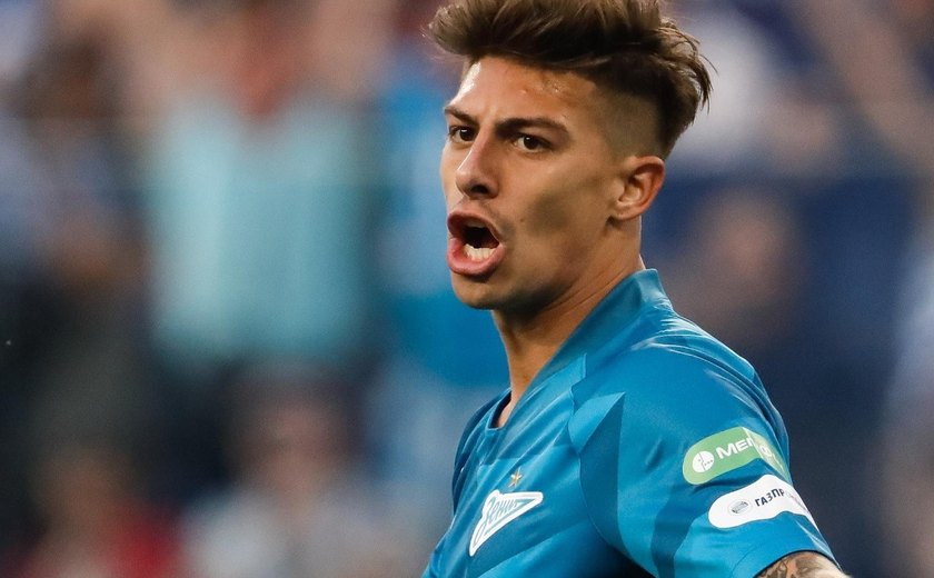 Argentino Rigoni é apresentado no São Paulo e já se coloca à disposição de Crespo