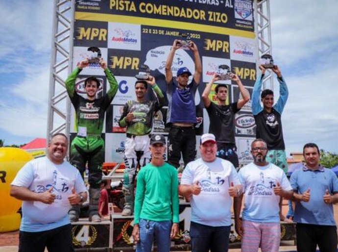 Copa Alagoana de Motocross faz sucesso no Litoral Norte