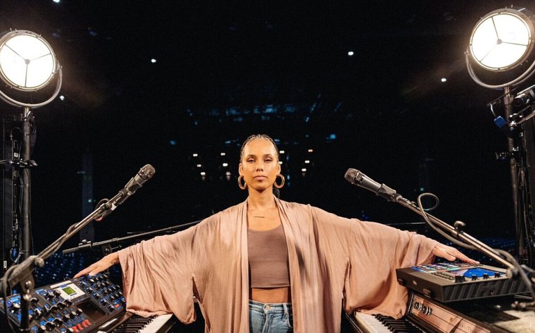 Arte preta no acervo de Alicia Keys e Swizz Beatz é exibida ao público nos EUA