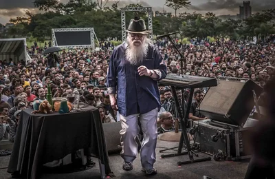 Gênio da música instrumental Hermeto Pascoal morre no Rio aos 89 anos