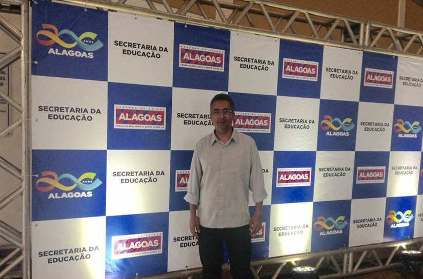 Secretário de Educação de Ibateguara acompanha lançamento de projeto