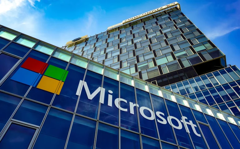 Trump afirma que Microsoft fará mudanças para reduzir custos de energia em data centers