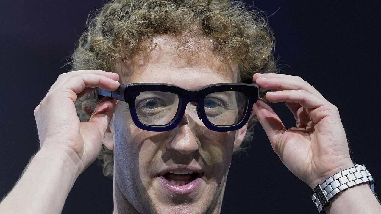 Ex-funcionária de Zuckerberg acusa dono da Meta de espionar usuários e colaborar com governo chinês