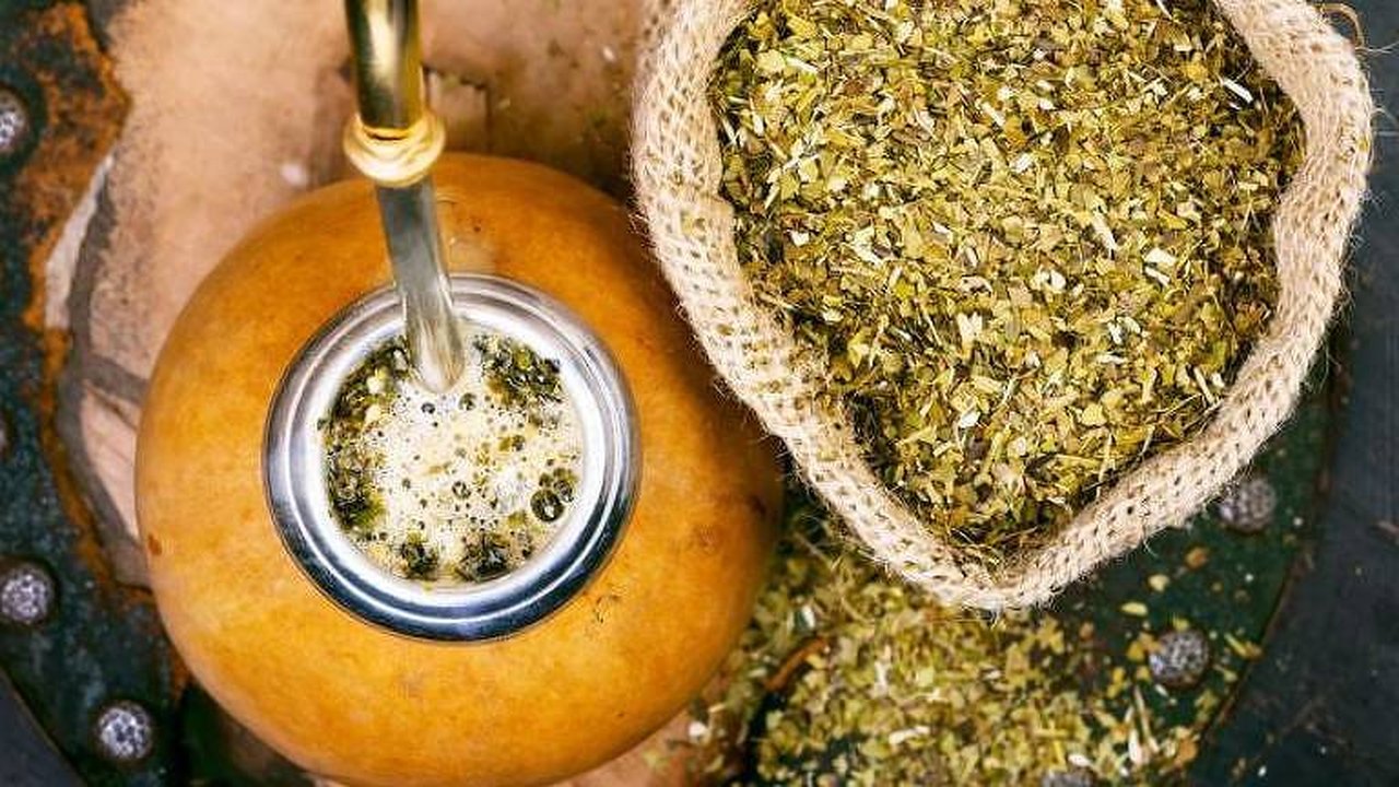 No nordeste da Argentina, mais que uma bebida tradicional, a erva-mate é um modo de vida