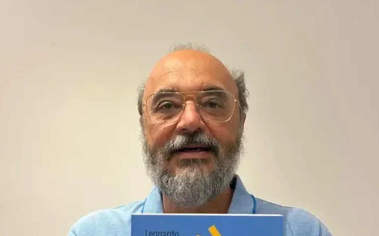 'Existe uma disputa em torno da democracia hoje no Brasil', diz Leonardo Avritzer