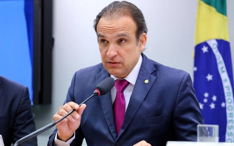 Relator reserva R$ 16,5 bilhões para orçamento secreto em 2022