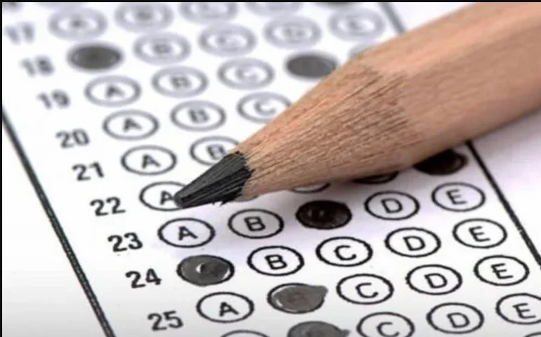 Fraudes em concursos escancaram falhas digitais e jurídicas no Brasil