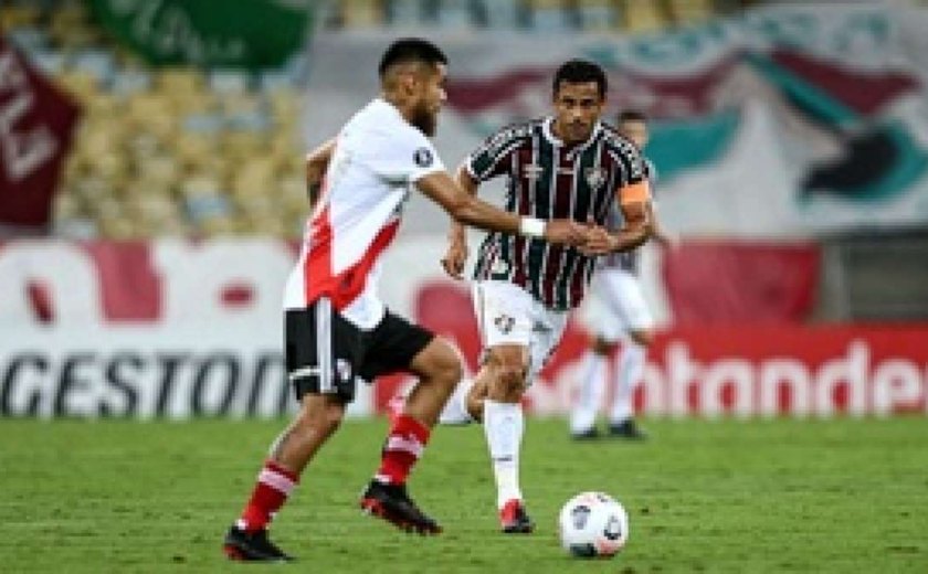 Após oito anos, Fluminense volta a jogar na Libertadores e empata com o River