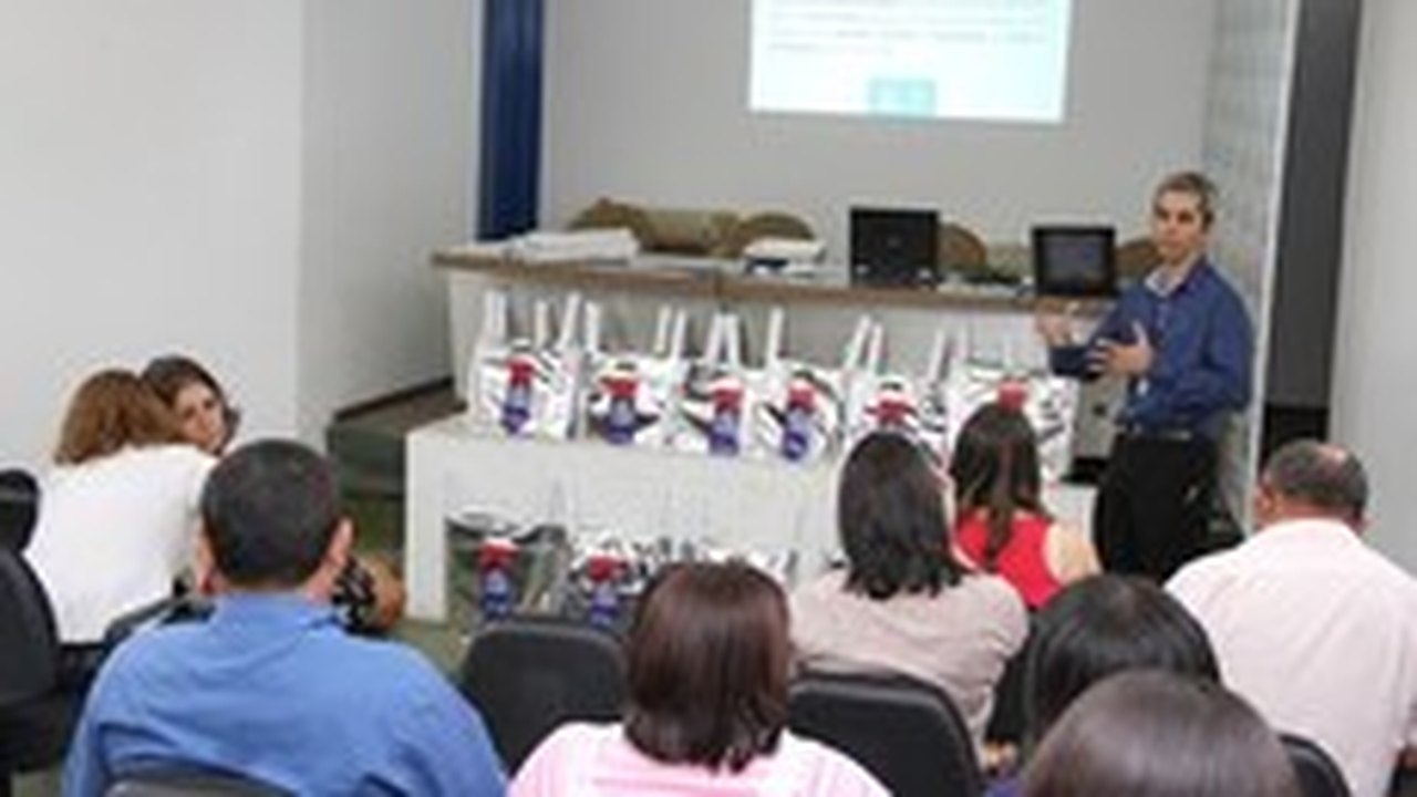 Três mil mapas de Alagoas são doados a escolas da rede pública estadual