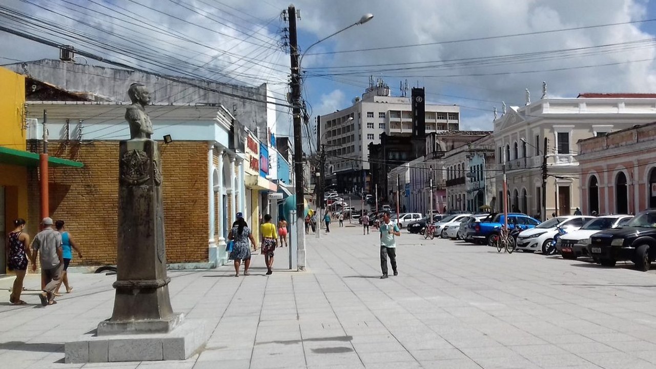 Confira o que funciona durante o feriado estadual desta quinta-feira (16) em Penedo