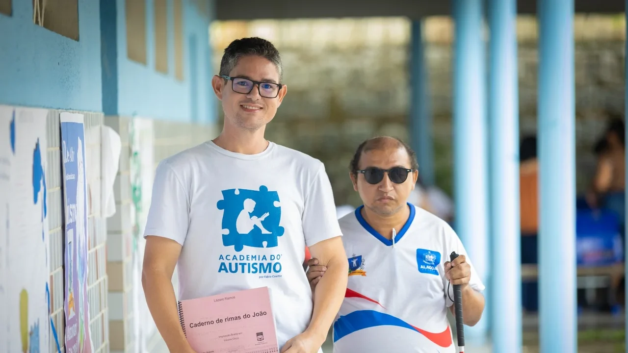 Alagoas ocupa o 1º lugar do Nordeste e o 5º do país em percentual de escolas equipadas para pessoas com deficiência