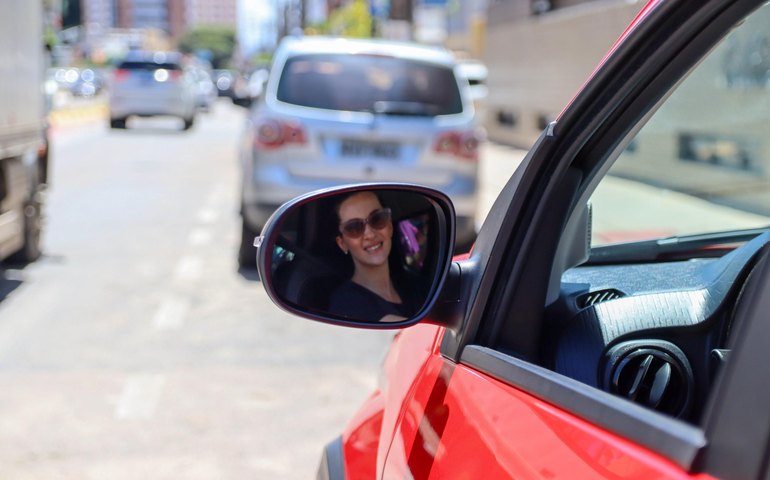 Detran comprova: mulheres cometem menos infrações de trânsito em Alagoas