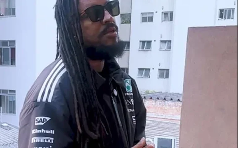 Rapper Rael é assaltado ao sair de estacionamento em São Paulo